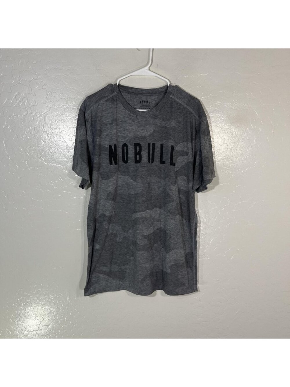 NOBULL Shirt Mens Large Gray Camo Short Sleeve Athletic Performance Gym Tee